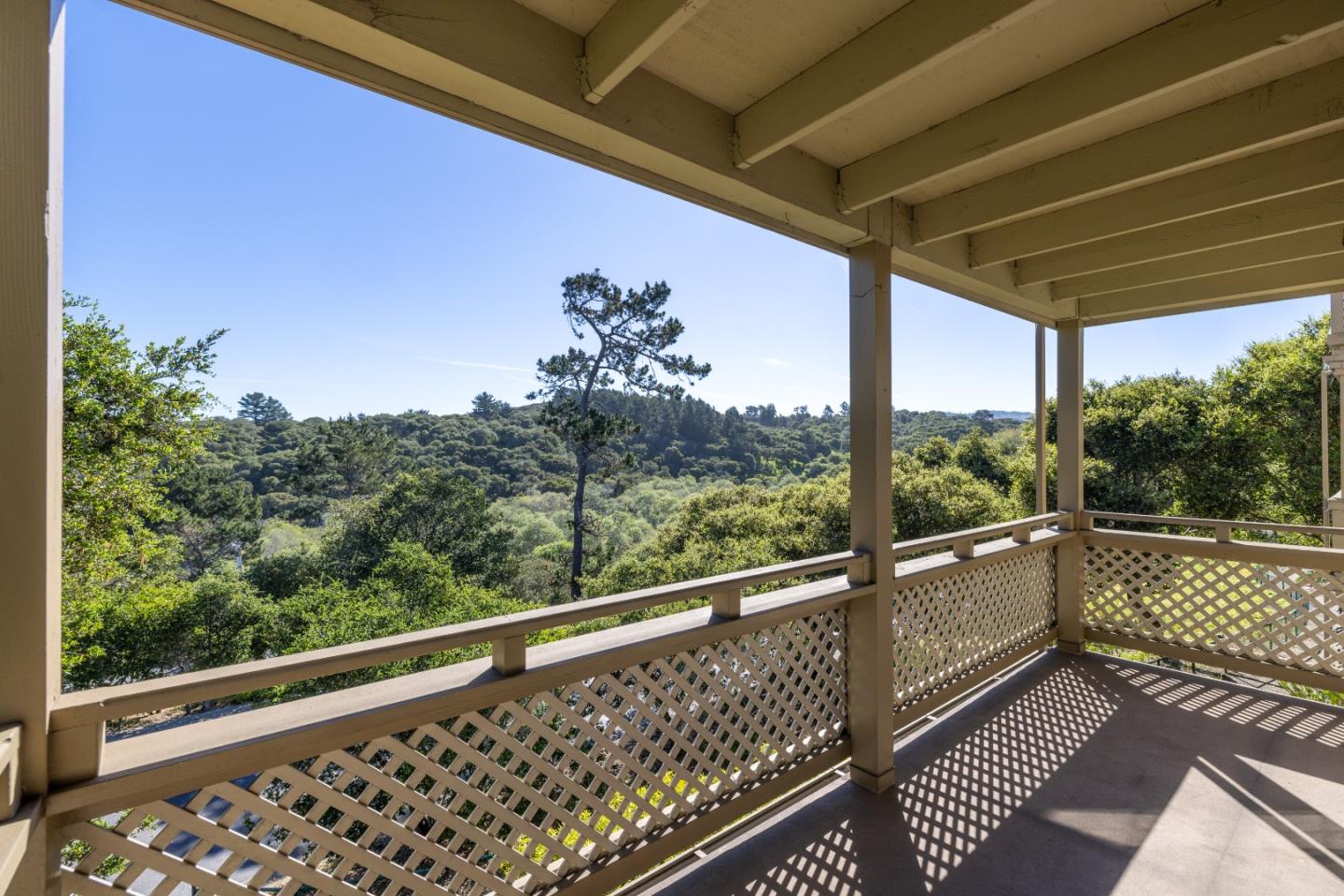 121 Quail Run Court Del Rey Oaks, CA 93940 - Photo 23 of 33 a view of balcony with furniture