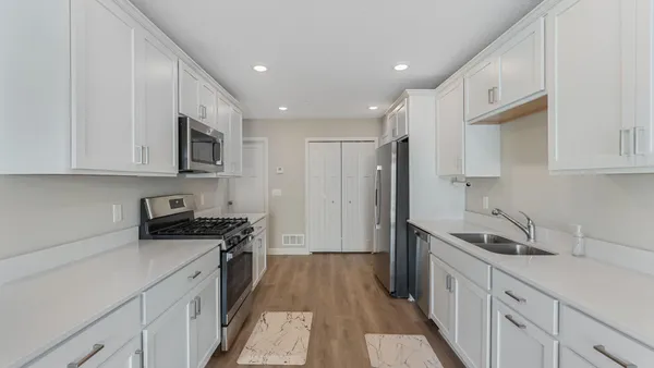 $304,900 | 25539 Pine Ridge Road, Zimmerman, MN 55398