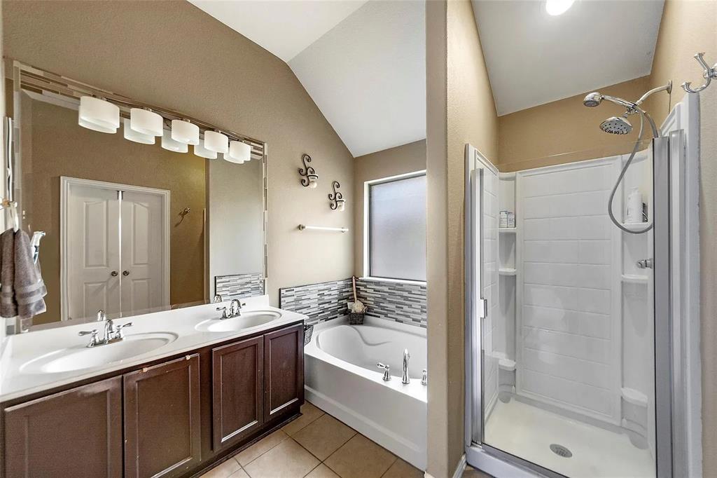 925 Remington Ranch Road Mansfield, TX 76063 - Photo 9 of 12