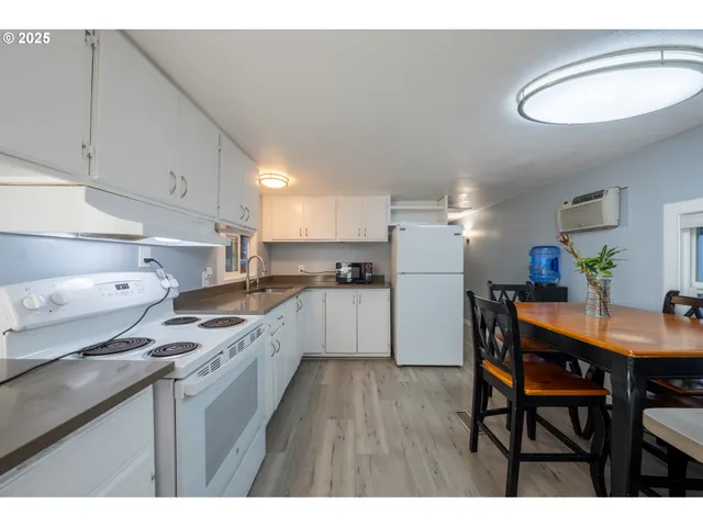 $39,000 | 1415 South Bertelsen Road, Unit 36, Eugene, OR 97402