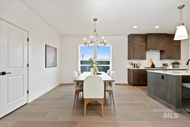 $579,880 | 5931 West Domford Lane, Eagle, ID 83616