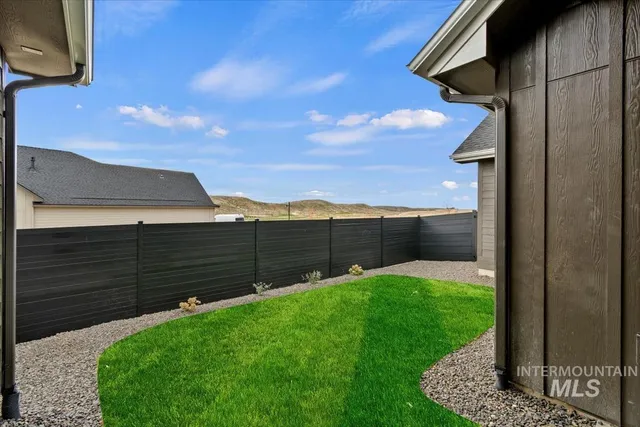 $579,880 | 5931 West Domford Lane, Eagle, ID 83616