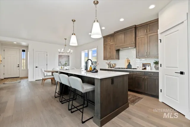 $579,880 | 5931 West Domford Lane, Eagle, ID 83616