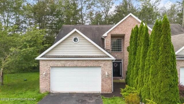 $323,000 | 32 Pine Tree Drive, Unit L4B, Gouldsboro, PA 18424