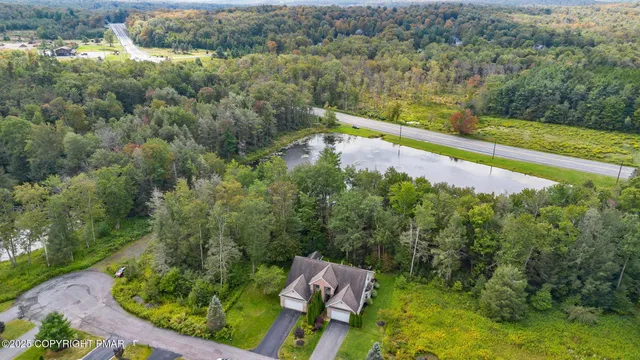 $323,000 | 32 Pine Tree Drive, Unit L4B, Gouldsboro, PA 18424