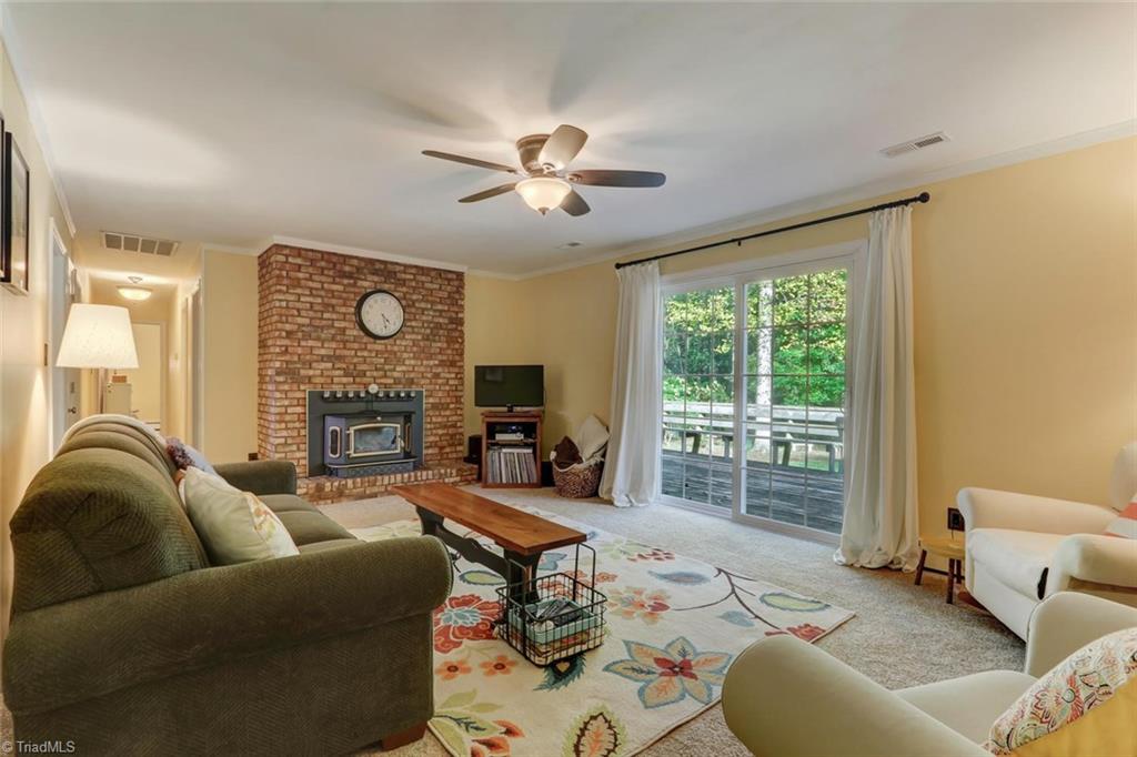 138 Penny Road Jamestown, NC 27282 - Photo 11 of 29
