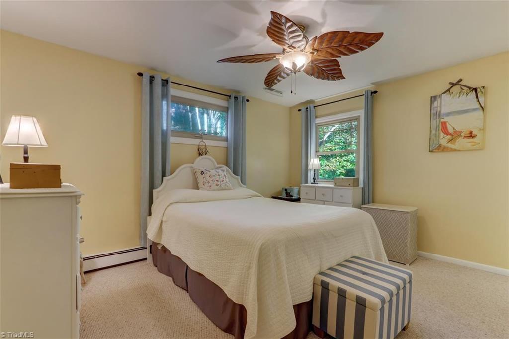 138 Penny Road Jamestown, NC 27282 - Photo 14 of 29