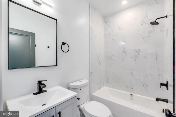$1,400 | 1224 West Silver Street, Unit 2, Philadelphia, PA 19133