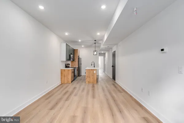 $1,400 | 1224 West Silver Street, Unit 2, Philadelphia, PA 19133