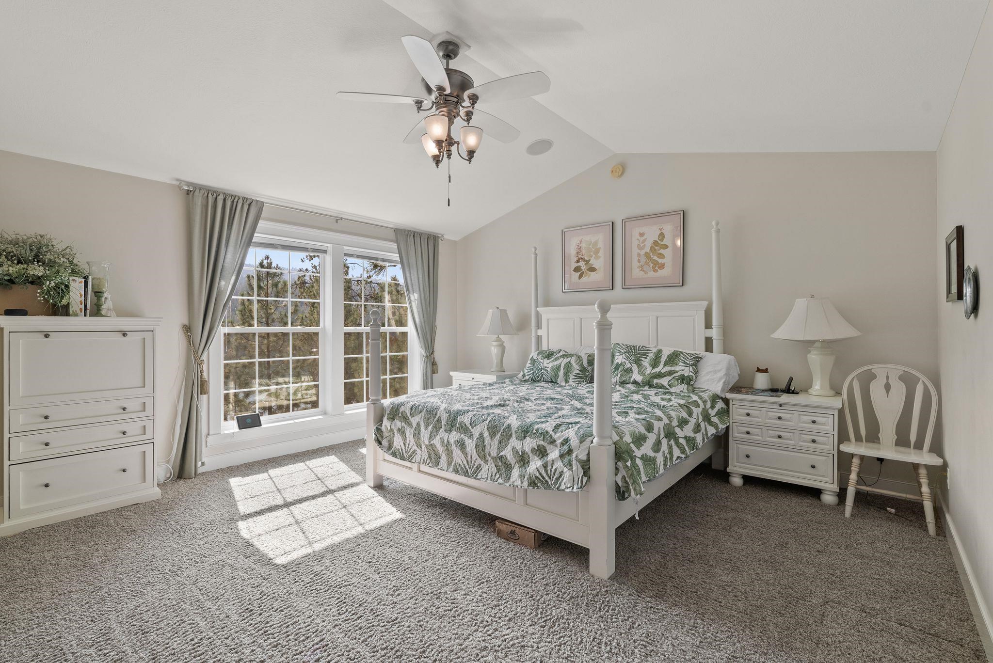 314 East Shore Road Nine Mile Falls, WA 99026 - Photo 12 of 50