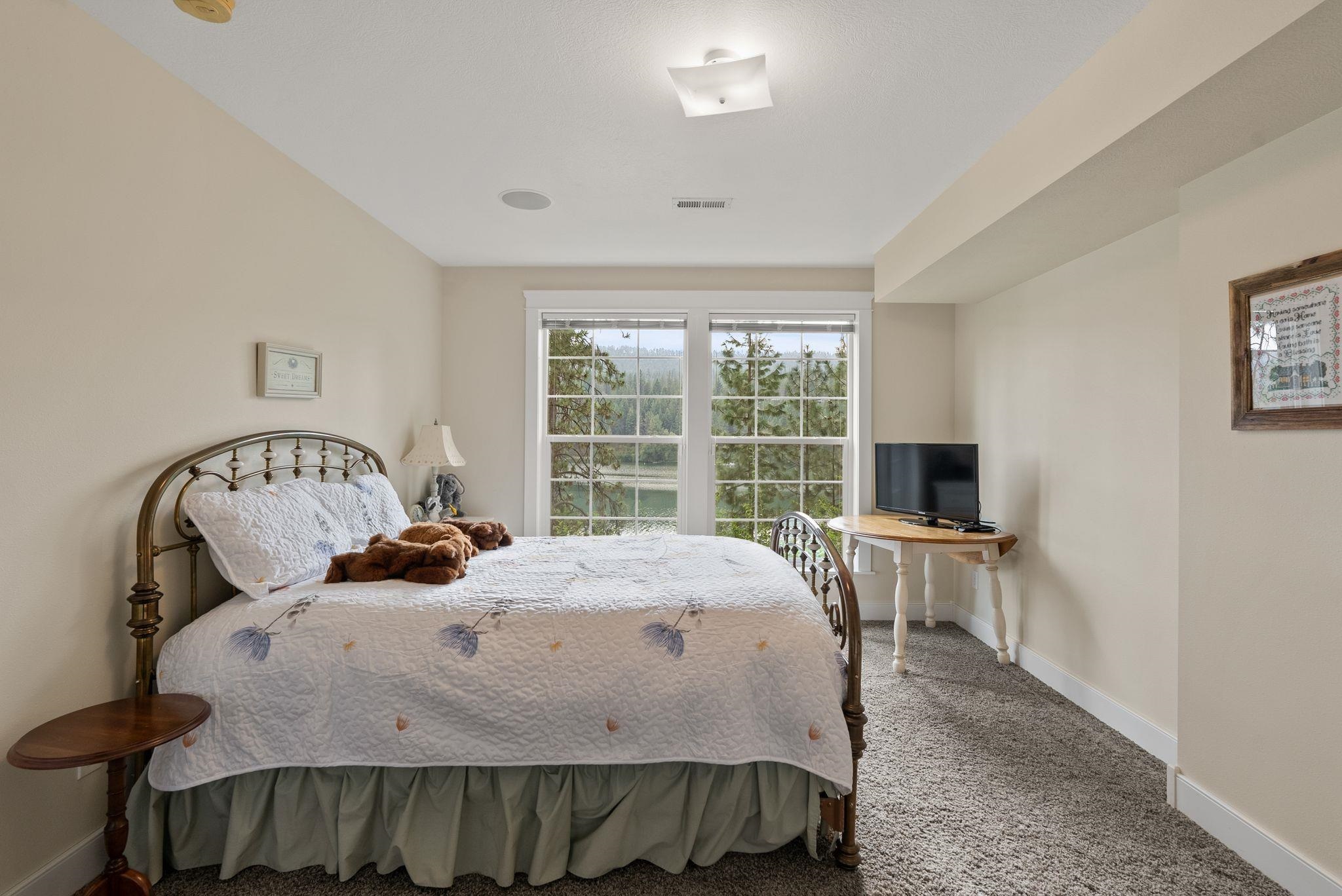 314 East Shore Road Nine Mile Falls, WA 99026 - Photo 24 of 50