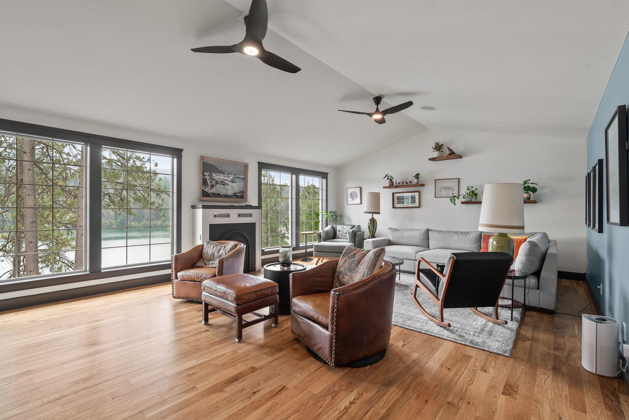 314 East Shore Road Nine Mile Falls, WA 99026 - Photo 3 of 50