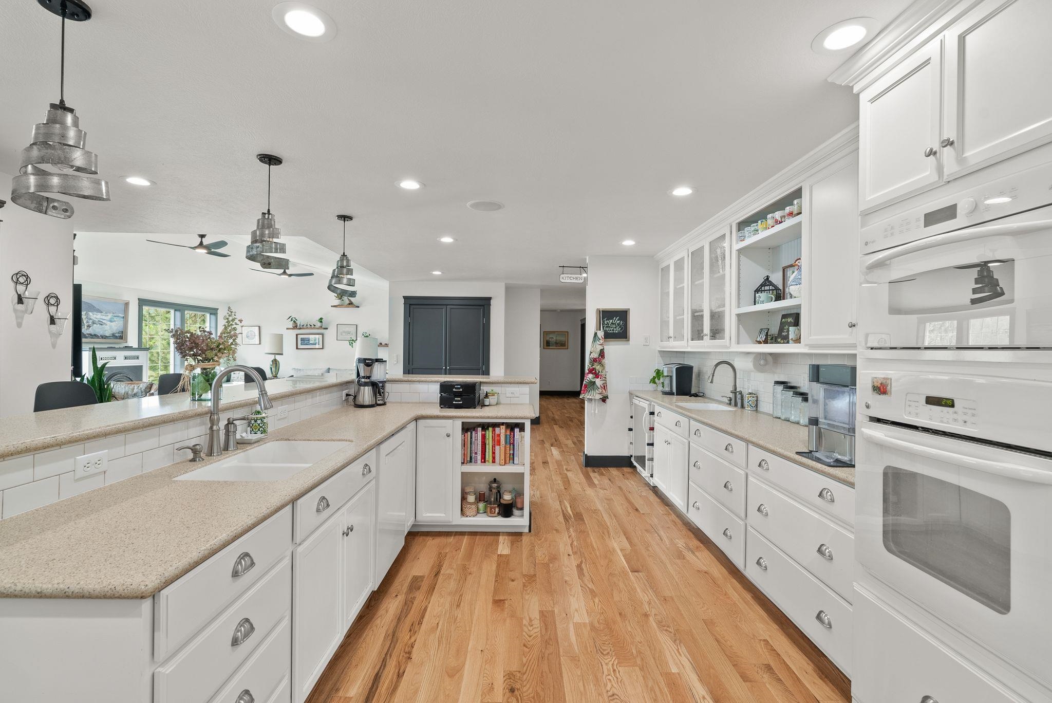 314 East Shore Road Nine Mile Falls, WA 99026 - Photo 9 of 50