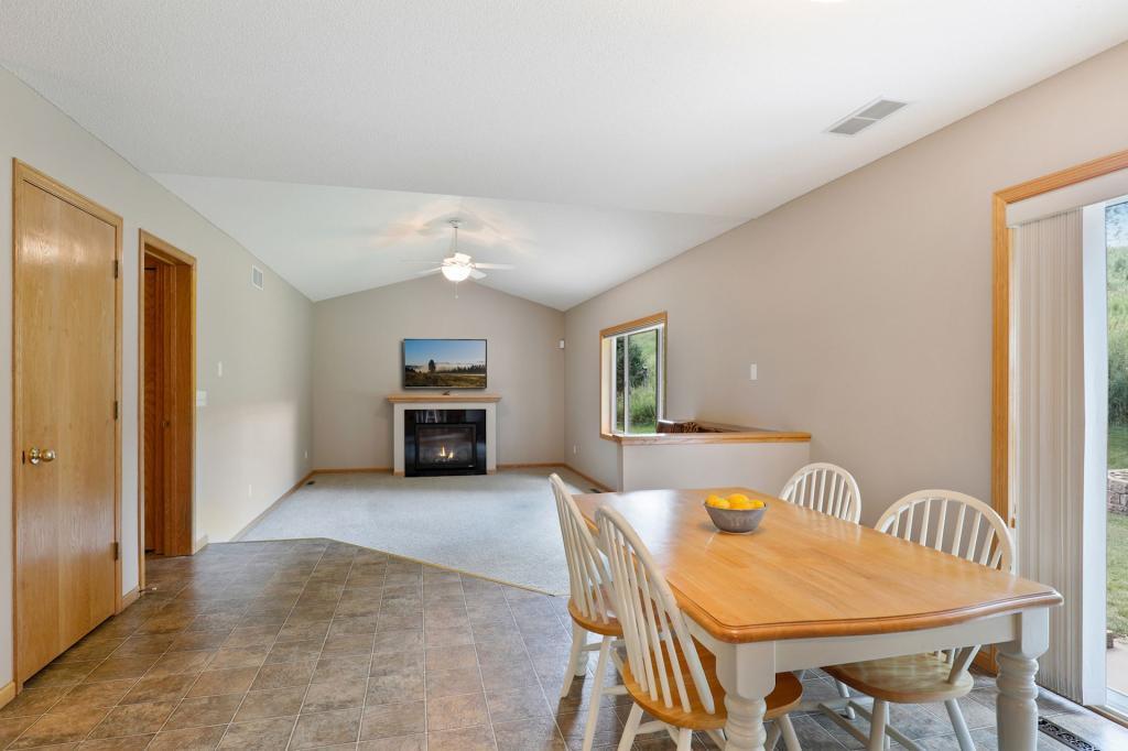 4691 Nicols Road Eagan, MN 55122 - Photo 14 of 44