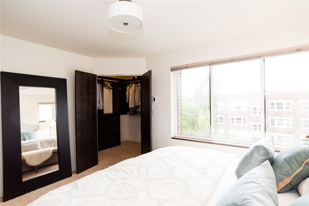 1608 North 46th Street Seattle, WA 98103 - Photo 20 of 25 Gallery Image 20