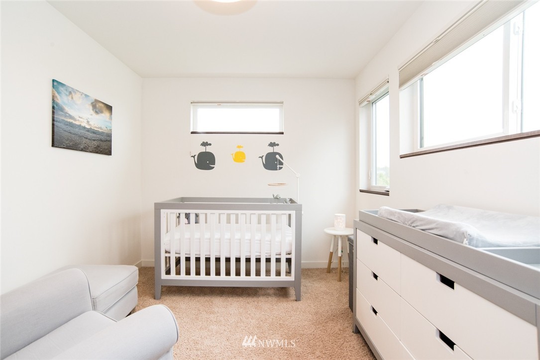 1608 North 46th Street Seattle, WA 98103 - Photo 24 of 25 Gallery Image 24
