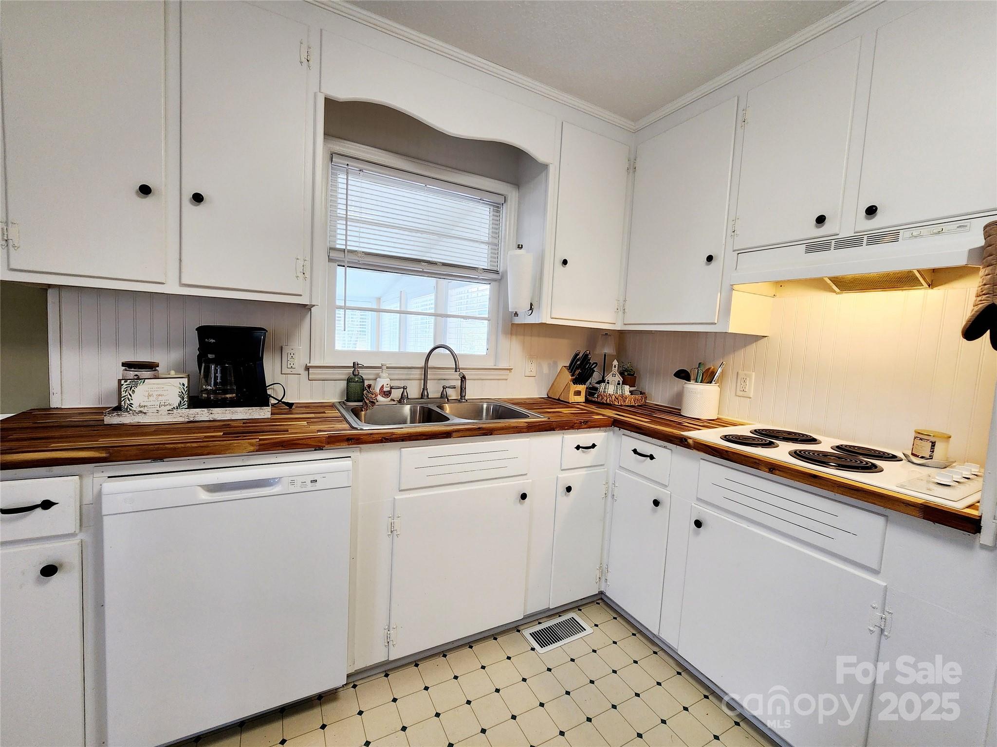 114 Eller Road Gastonia, NC 28056 - Photo 17 of 25 Gallery Image 17