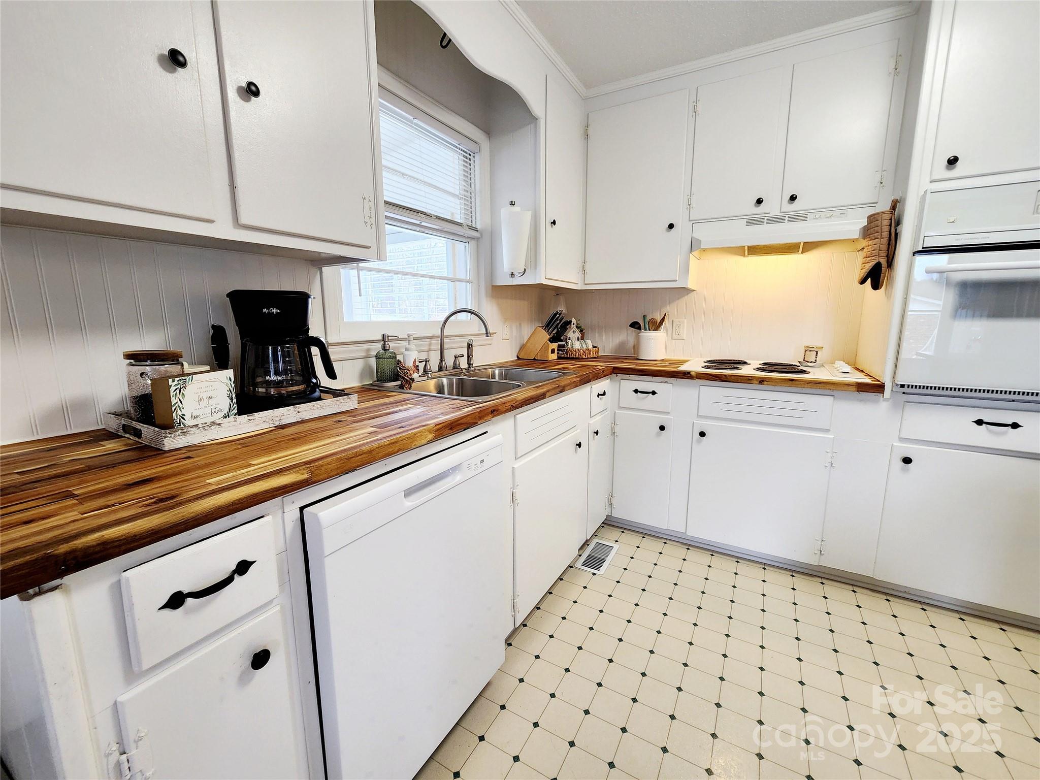 114 Eller Road Gastonia, NC 28056 - Photo 18 of 25 Gallery Image 18