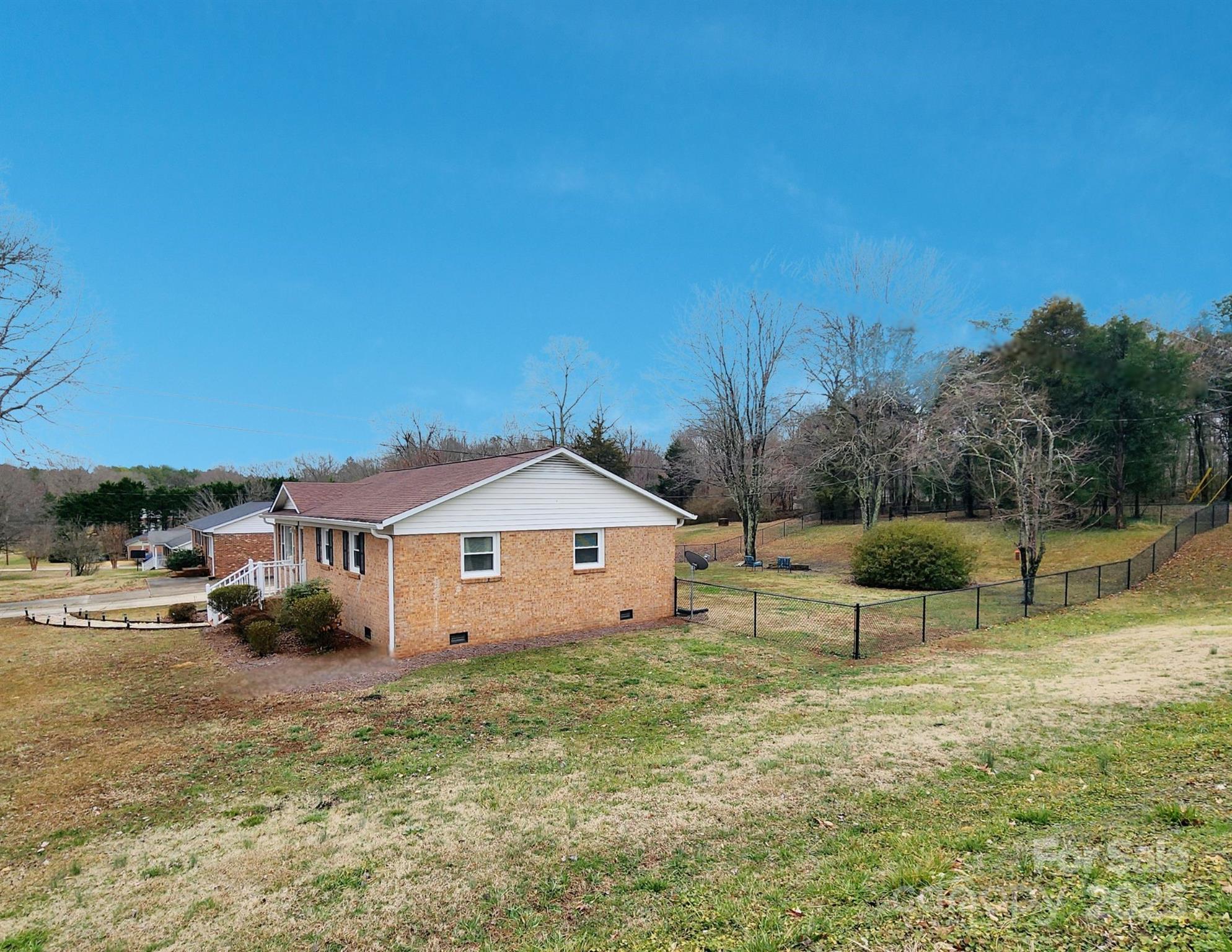 114 Eller Road Gastonia, NC 28056 - Photo 9 of 25 Gallery Image 9