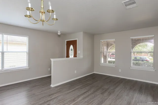 $1,815 | 105 Brahma Way, Cibolo, TX 78108