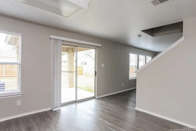 $1,815 | 105 Brahma Way, Cibolo, TX 78108