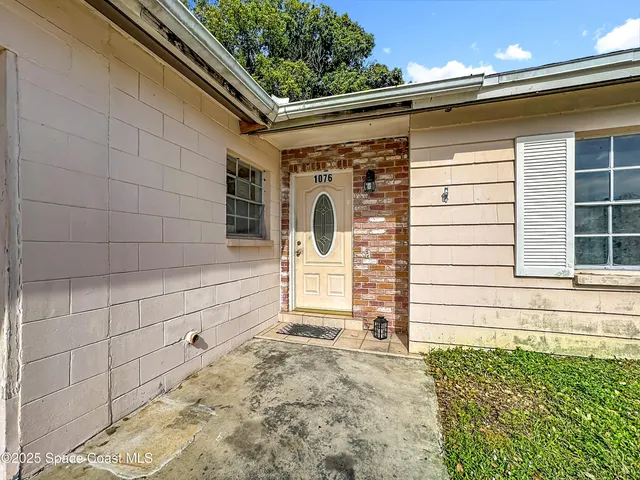 $2,100 | 1076 Coronado Drive, Rockledge, FL 32955