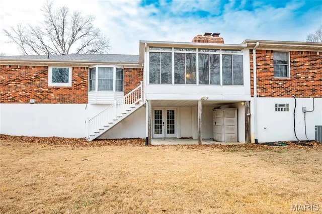 $675,000 | 4302 Brantleigh Heights Court, St. Louis, MO 63128