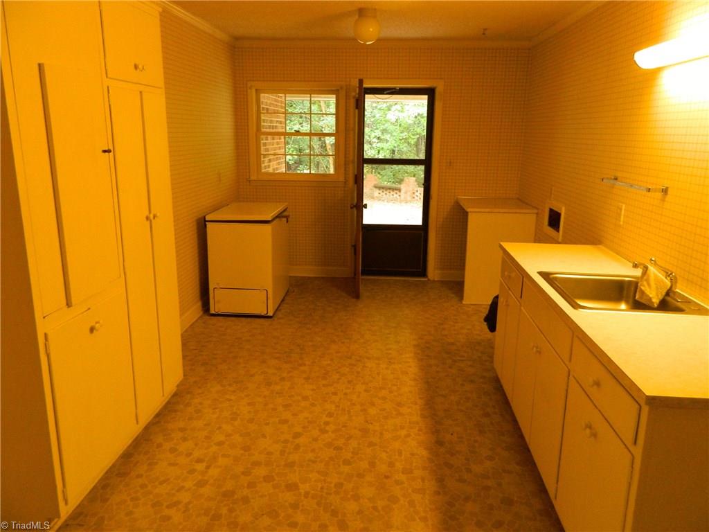 5024 Hopewell Church Road Trinity, NC 27370 - Photo 11 of 29