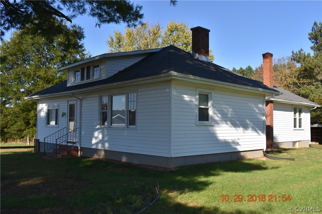 3081 Poorhouse Road Victoria, VA 23974 - Photo 2 of 27