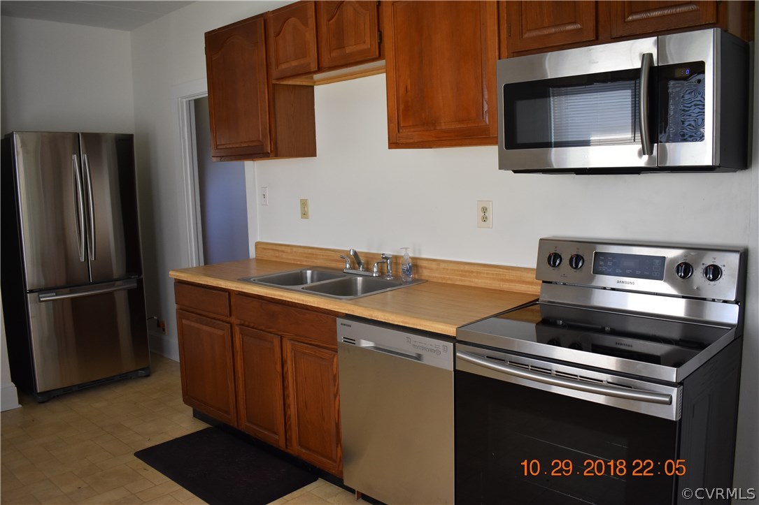 3081 Poorhouse Road Victoria, VA 23974 - Photo 5 of 27