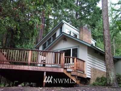 671 Fort Gate Road Nordland, WA 98358 - Photo 1 of 1 Gallery Image 1
