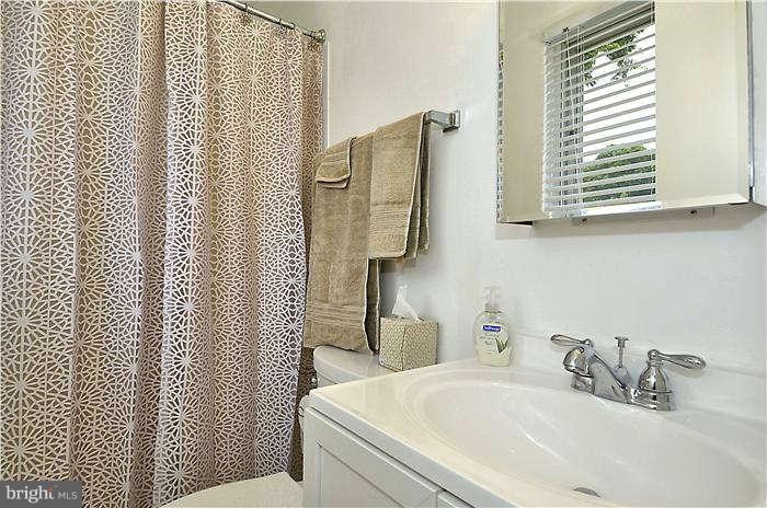 10314 Conover Drive Silver Spring, MD 20902 - Photo 22 of 27 Bath Master