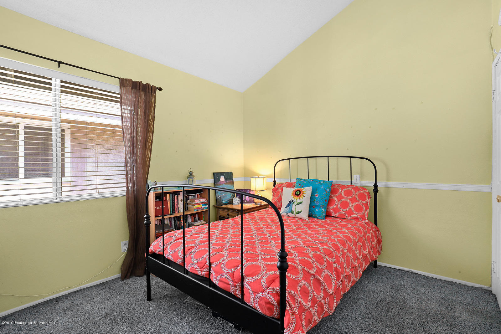 25231 Ave Dorena Newhall, CA 91321 - Photo 15 of 27 25231 Avenida Dorena 015