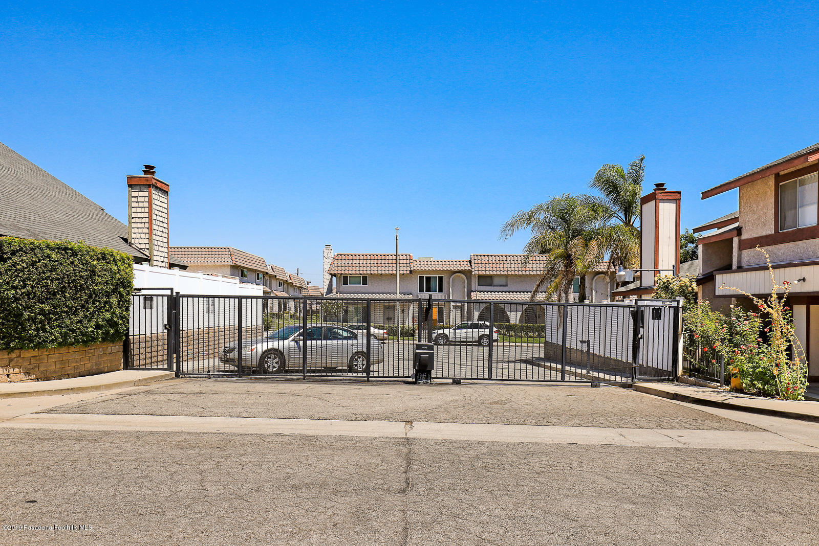 25231 Ave Dorena Newhall, CA 91321 - Photo 27 of 27 25231 Avenida Dorena 027