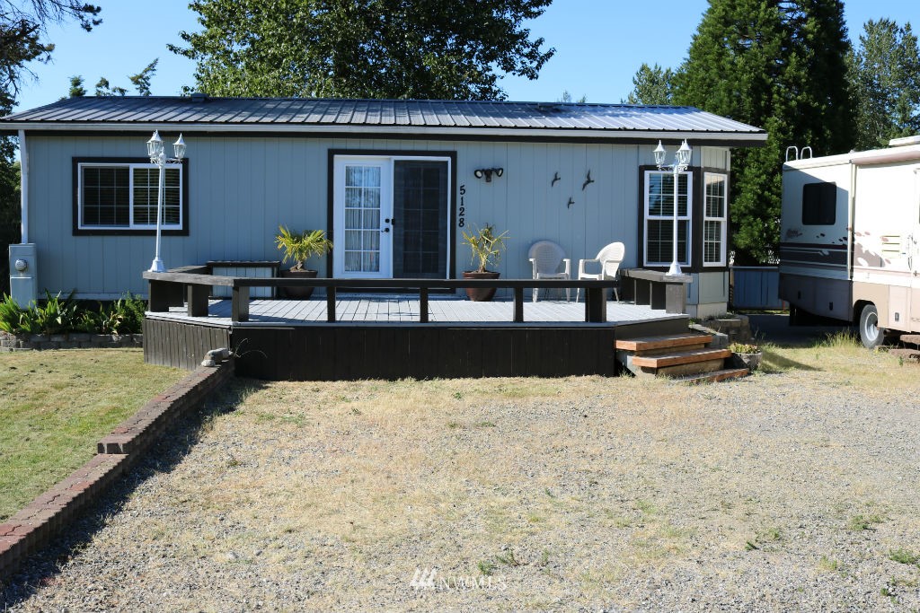 5128 Anderson Road Blaine, WA 98230 - Photo 1 of 11 Gallery Image 1