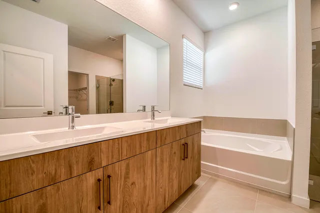 $3,500 | 2071 Northeast Cedar Street, Jensen Beach, FL 34957