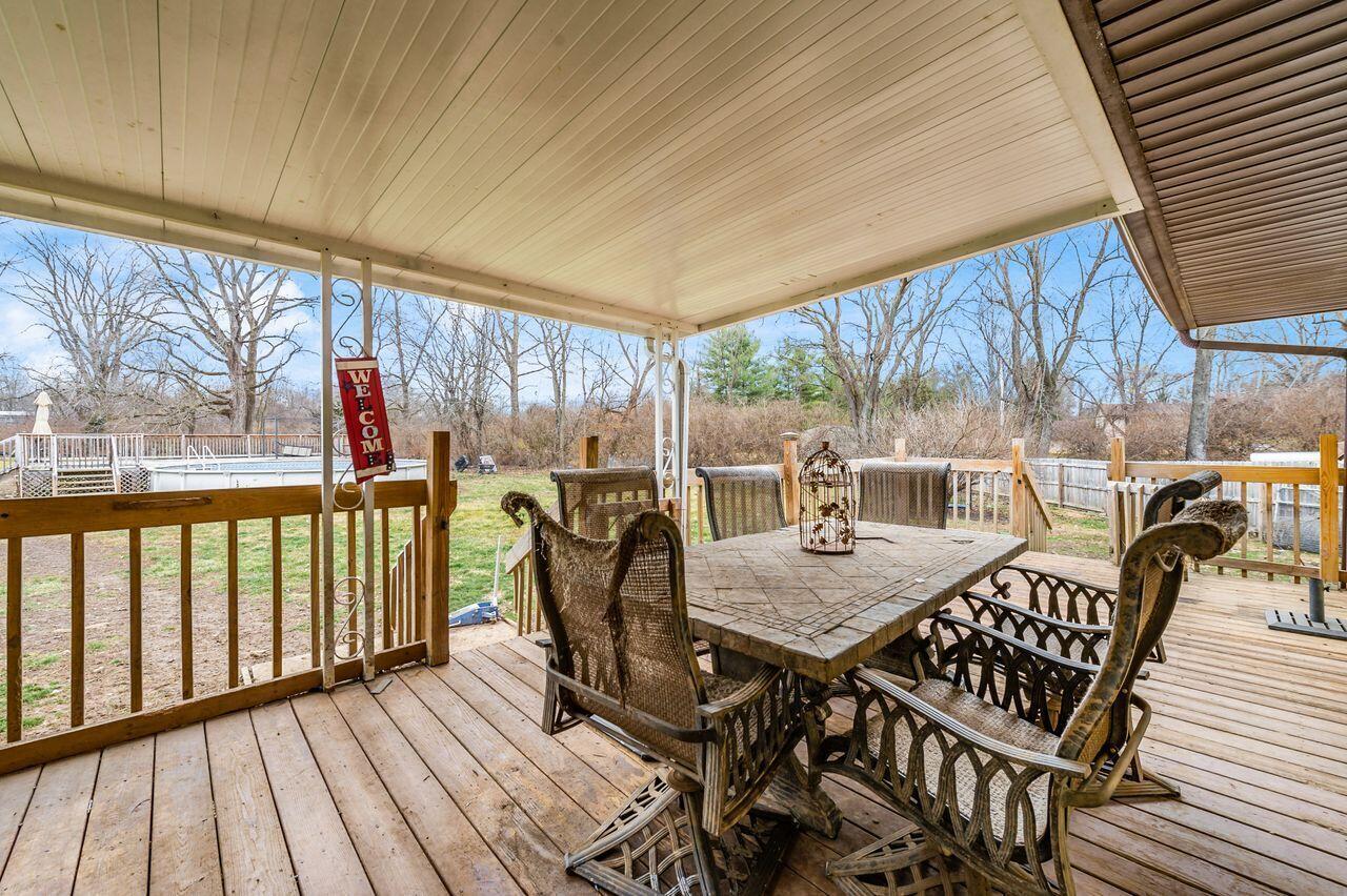 9615 Welch Road Orient, OH 43146 - Photo 21 of 30 W_9615_Welch_Rd-054