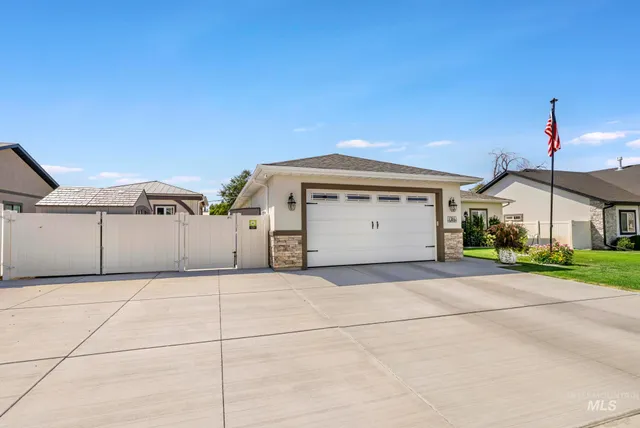 $439,900 | 1384 Jump Street, Twin Falls, ID 83301