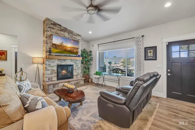 $439,900 | 1384 Jump Street, Twin Falls, ID 83301