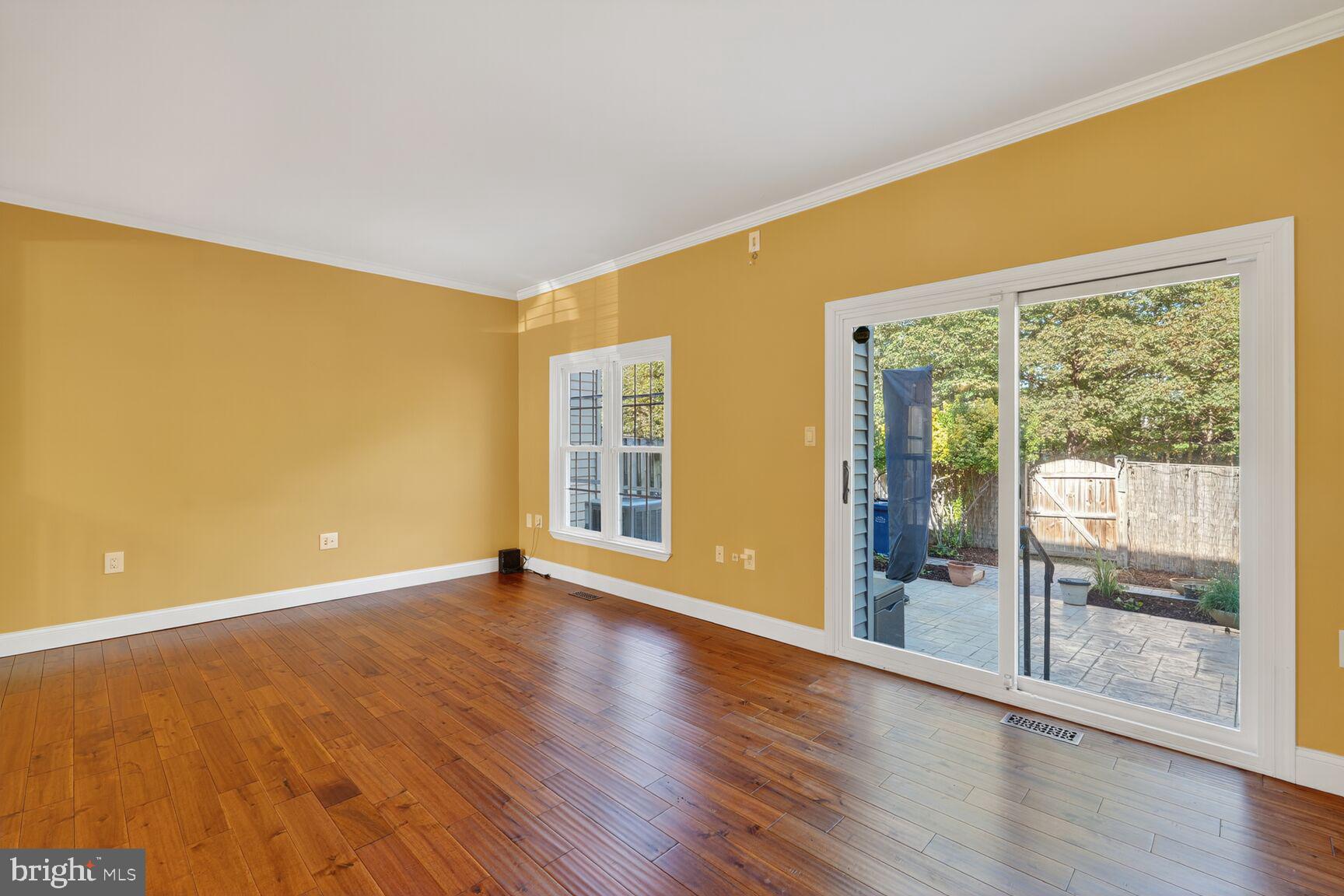 5654 Ridge View Drive Alexandria, VA 22310 - Photo 13 of 27 Gallery Image 13