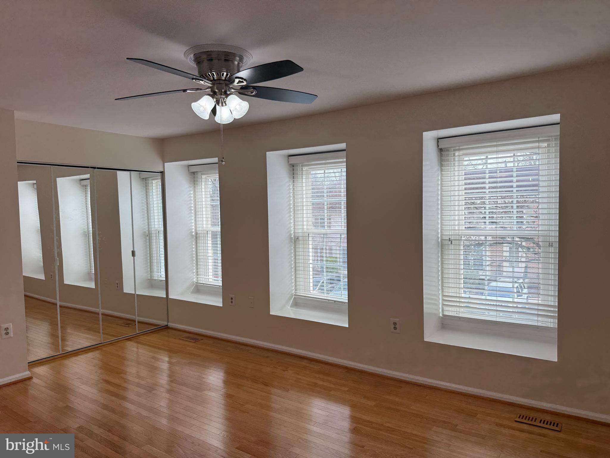 5654 Ridge View Drive Alexandria, VA 22310 - Photo 18 of 27 Gallery Image 18