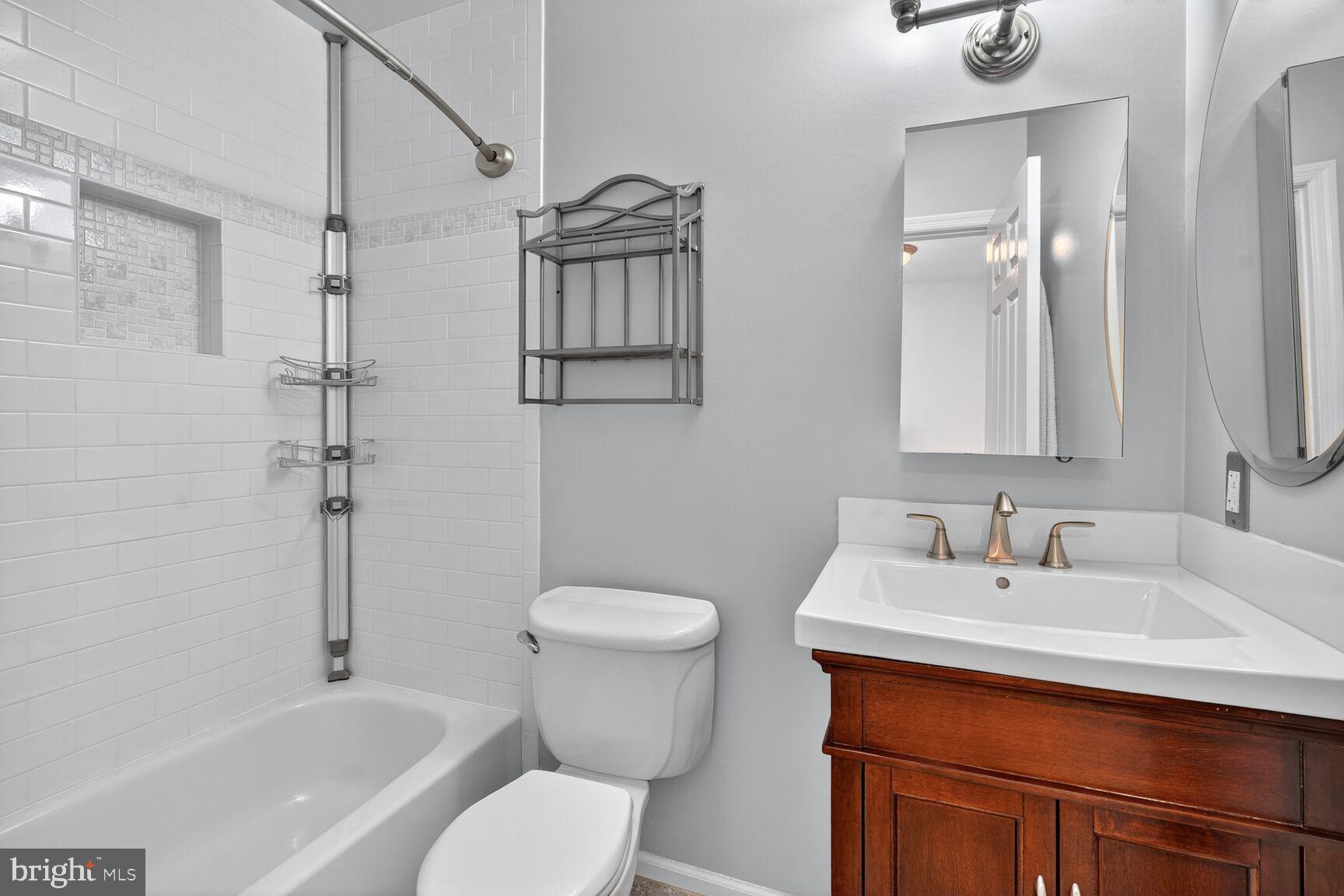 5654 Ridge View Drive Alexandria, VA 22310 - Photo 21 of 27 Gallery Image 21