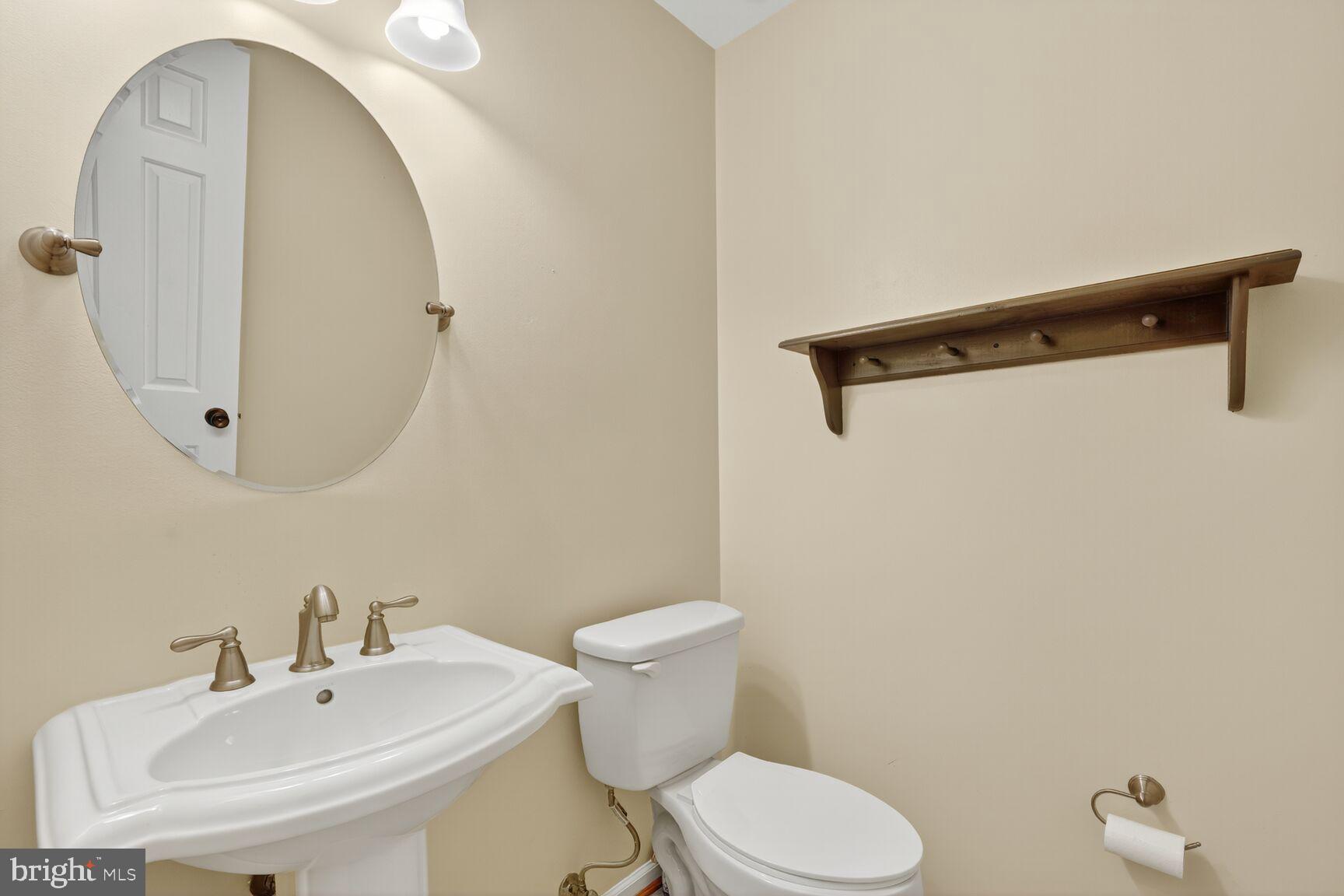 5654 Ridge View Drive Alexandria, VA 22310 - Photo 27 of 27 Gallery Image 27