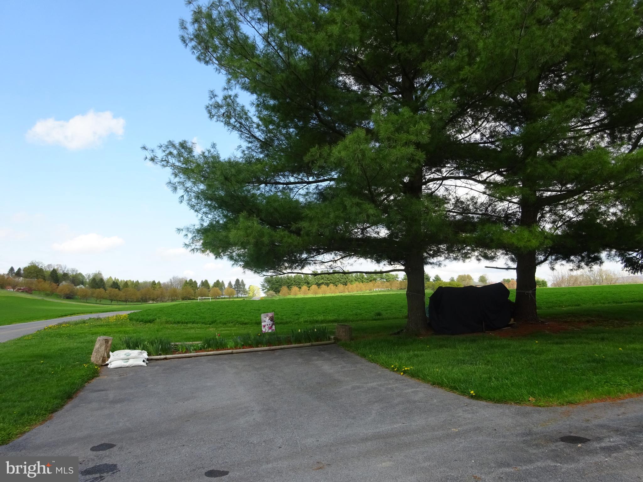 12815 Still Meadow Road Smithsburg, MD 21783 - Photo 22 of 23 Gallery Image 22