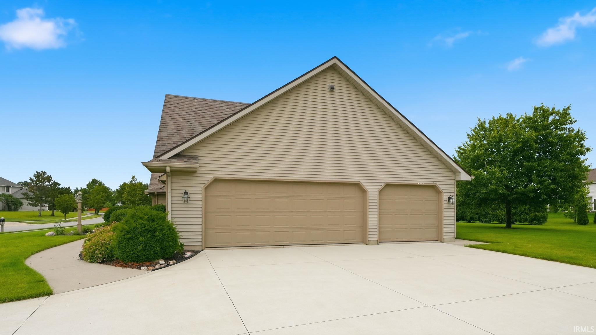 2425 Shore Oaks Pass Fort Wayne, IN 46814 - Photo 41 of 47