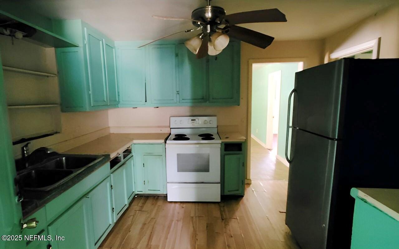 86798 Hester Drive Yulee, FL 32097 - Photo 6 of 10 Kitchen_6