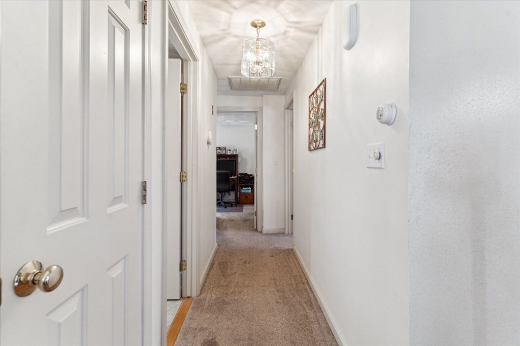 76 Den Quarry Road Lynn, MA 01904 - Photo 15 of 39 Gallery Image 15