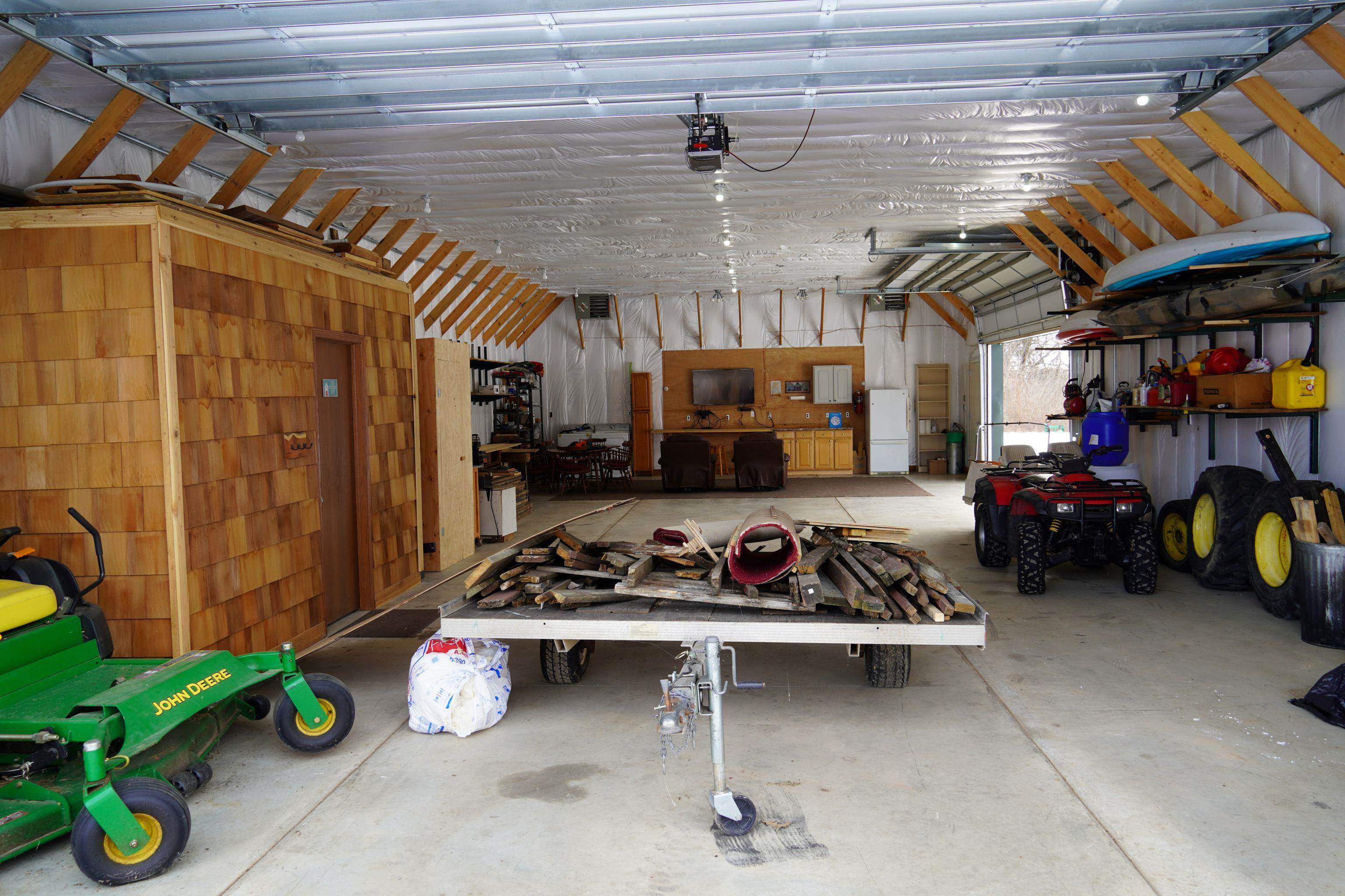 4247 Centerville Road Rockford, IL 61102 - Photo 8 of 28