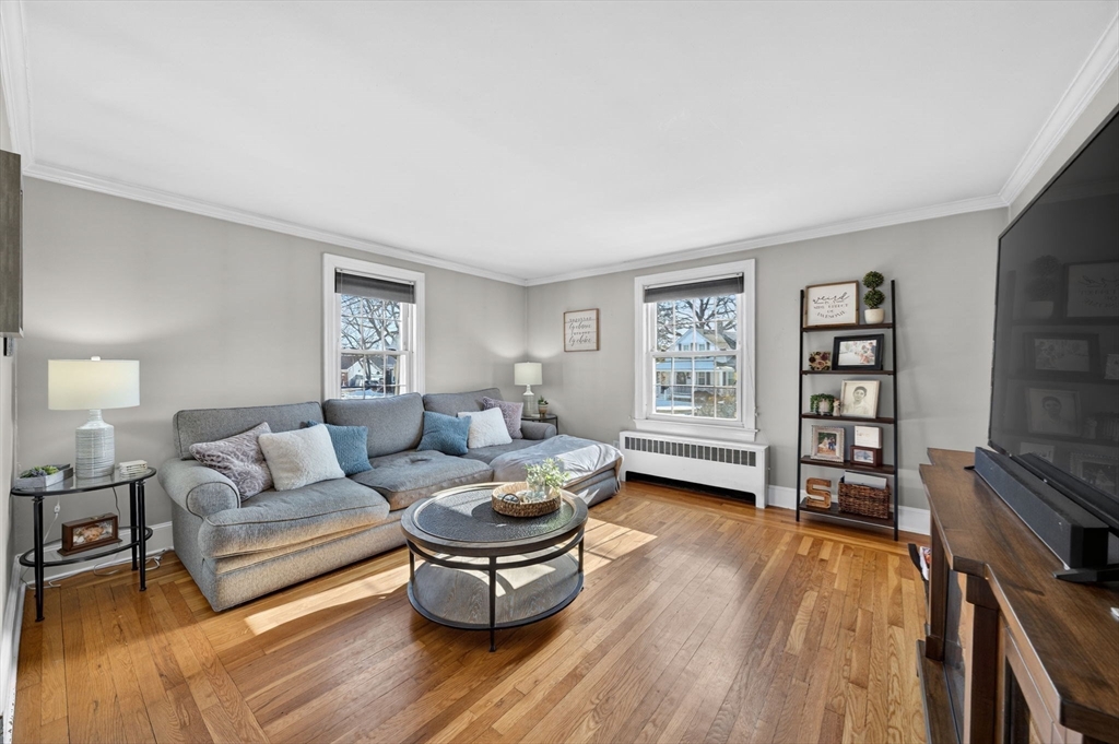 742 New Boston Road Fall River, MA 02720 - Photo 3 of 18