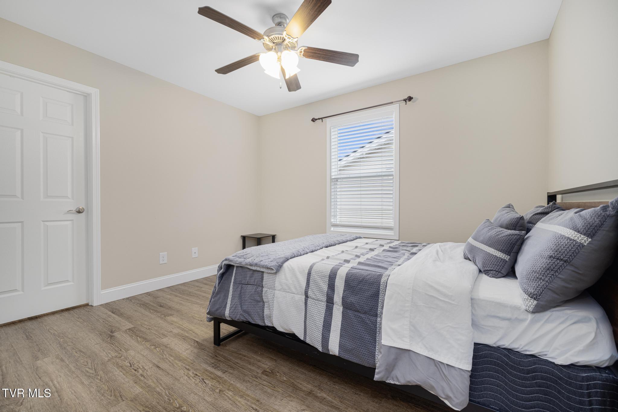 2927 Watauga Road, Unit 9 Johnson City, TN 37601 - Photo 27 of 37 IMG_7476